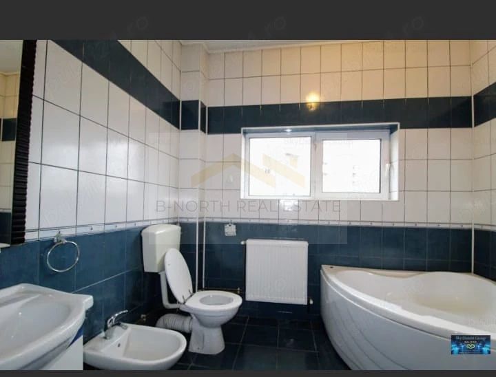Spațiu de închiriat 220 mp | Mall Vitan | Ideal birouri / cabinete / showroom - Poză 8