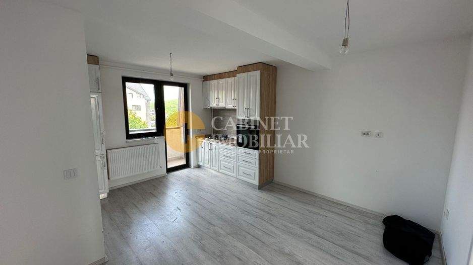 3 CAMERE DECOMANDAT - 70MP - ETAJUL 2 - Bloc intabulat - Loc Parcare - Poză 1