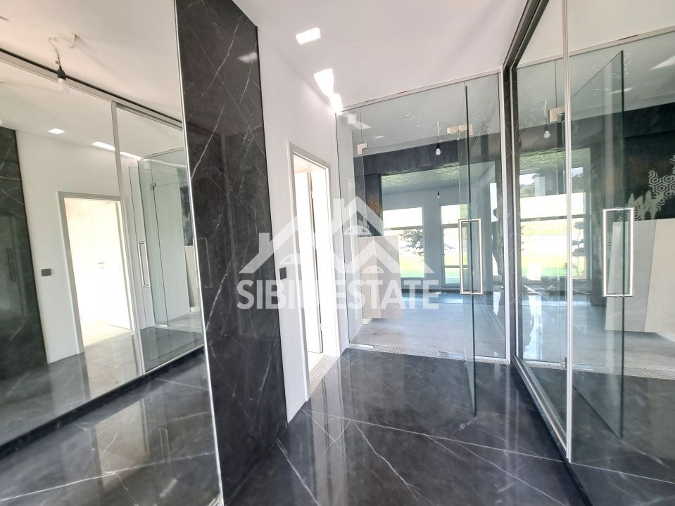 Casa Sibiu Cisnadioara, garaj, piscina, terase panoramice - Poză 21