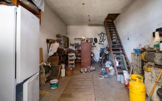 Casa singur in curte cu teren de 410 mp Sirul Canonicilor - Poză 14