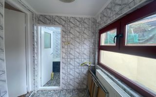 Casa de vanzare, trei camere, Vatra Luminoasa, 215,000 - Poză 12