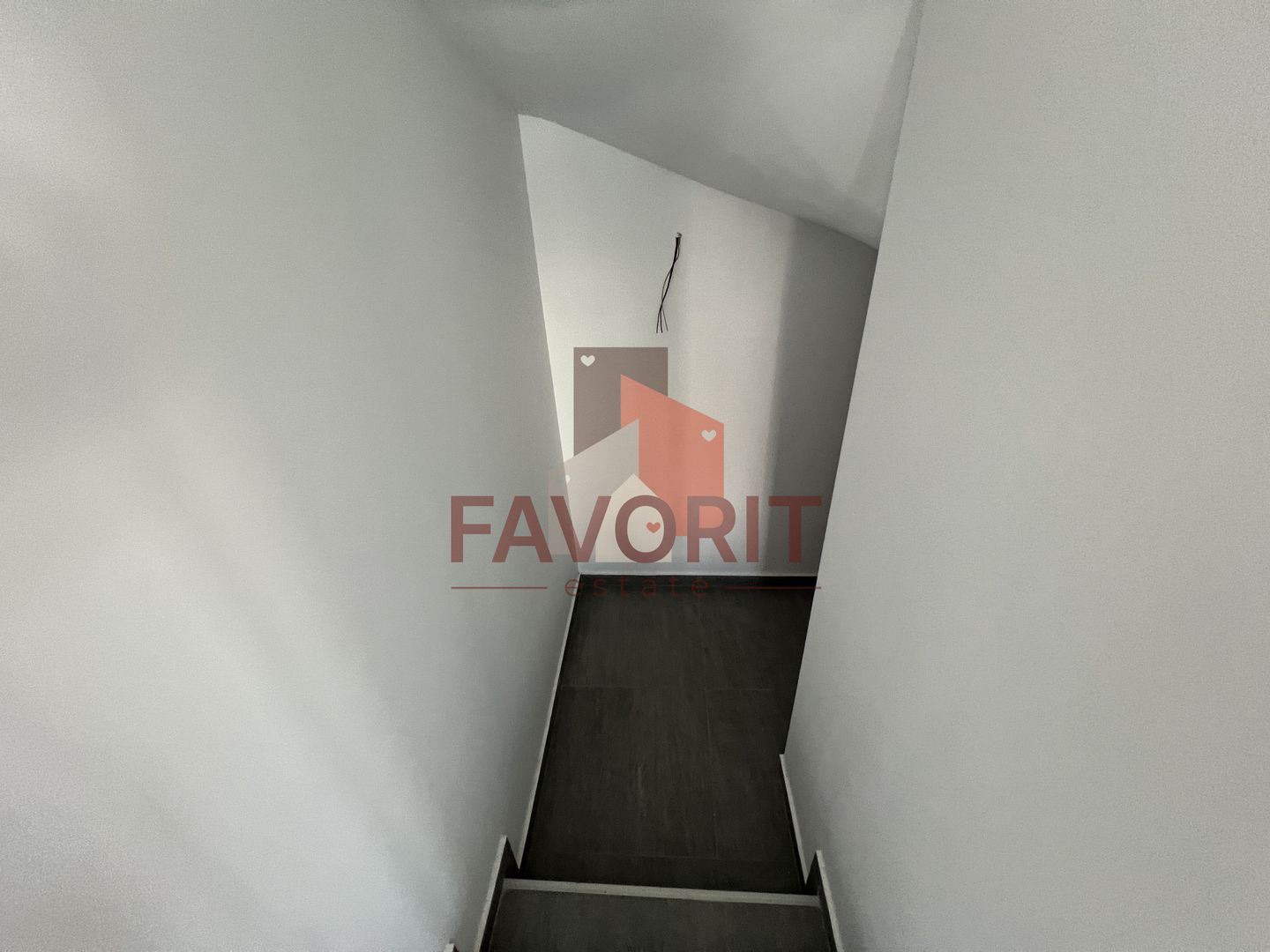 COMISON 0% | Duplex 5 camere despartit prin carport | Chisoda - Poză 9