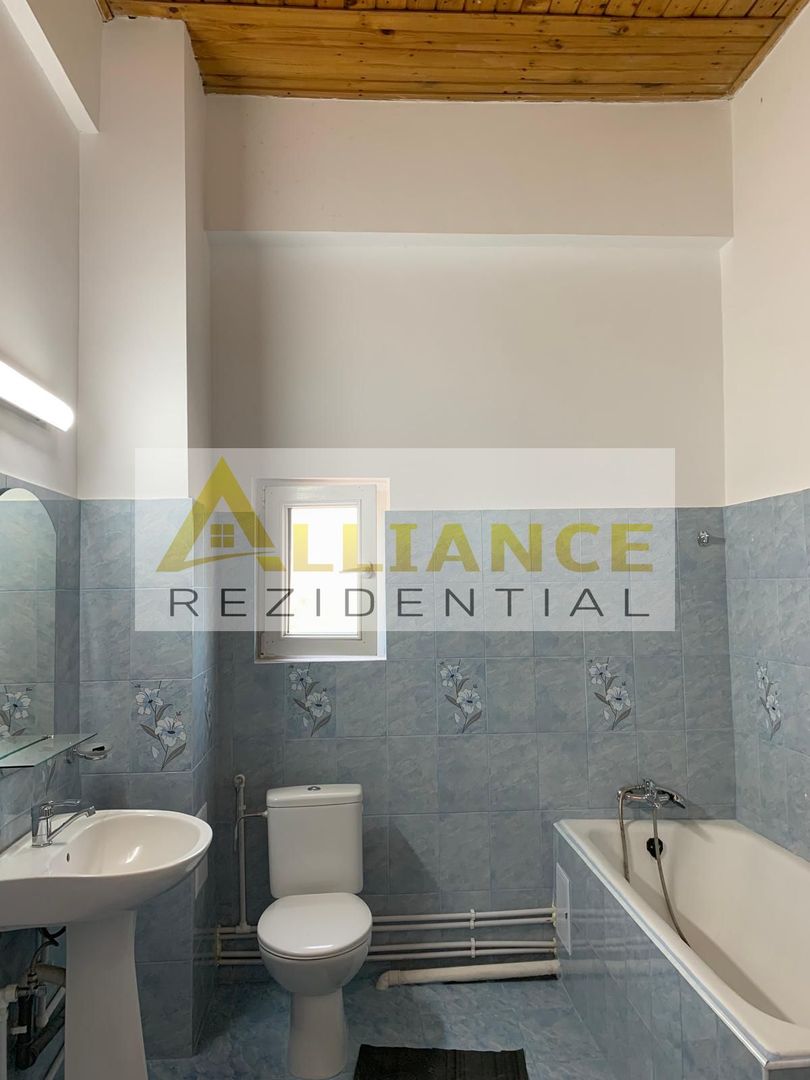 Catelu-Casa S+P+1+M - 14 Camere-1550 Teren - Poză 13