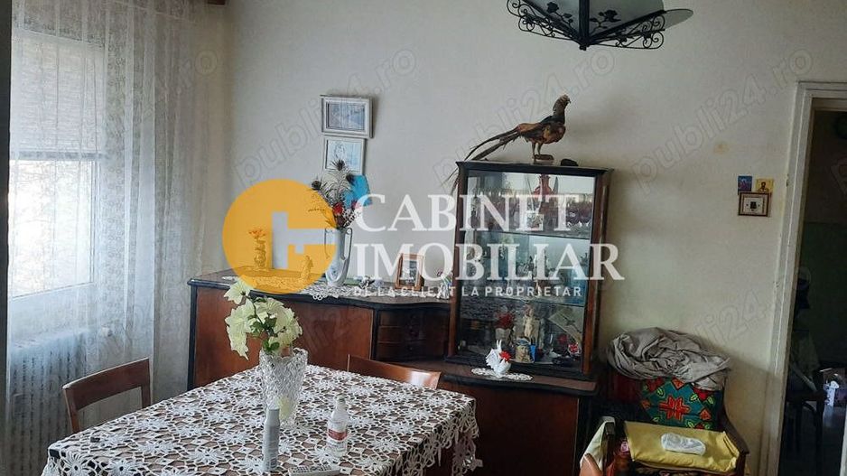 2 CAMERE - PODU ROS - NECESITA RENOVARE - Poză 1