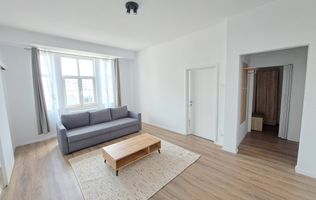 Apartament cu 3 camere 98,59 mp in zona Unirii