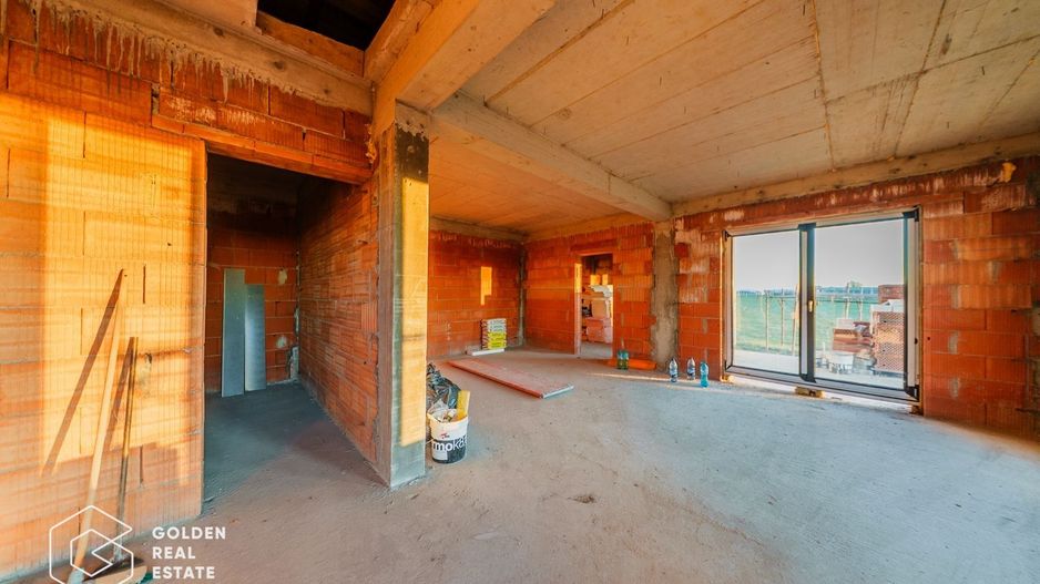 Casa la rosu, 3 camere, constructie 2025, cartier nou din Fantanele - Poză 3