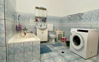 Casa cu 4 camere si livada la 25 km de Oradea - Poză 14