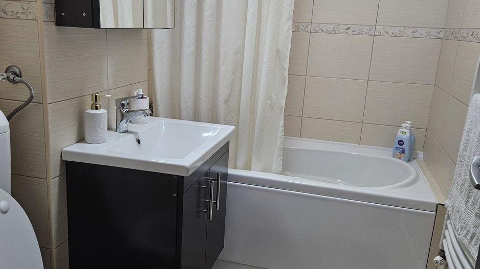 BRASADAS vinde ap 2 cam etaj 4/4 in Micro 16. - Poză 8