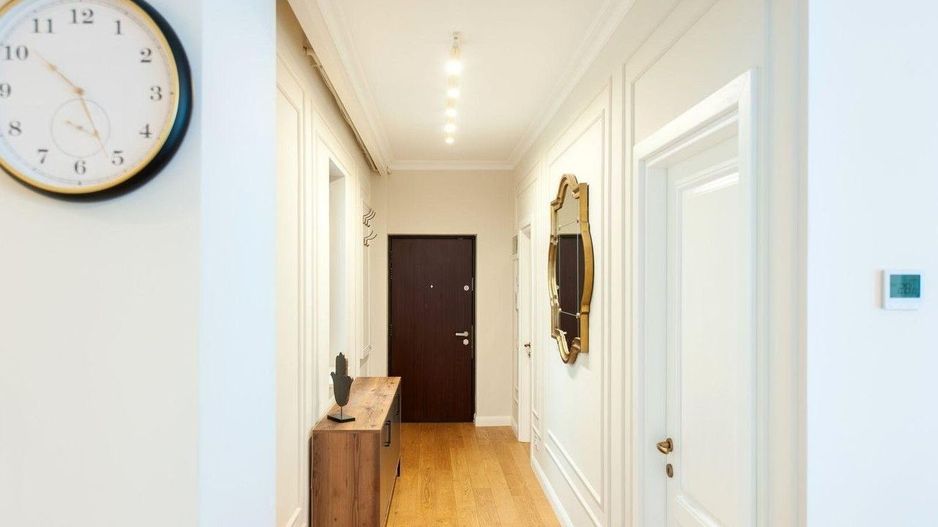 Apartament spațios cu facilități moderne în Băneasa - Poză 11