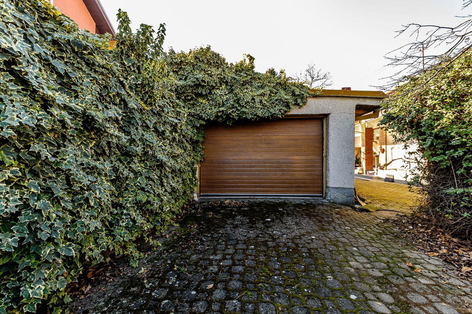 Vilă frumoasa aproape de strada Petru Rareș - Poză 10