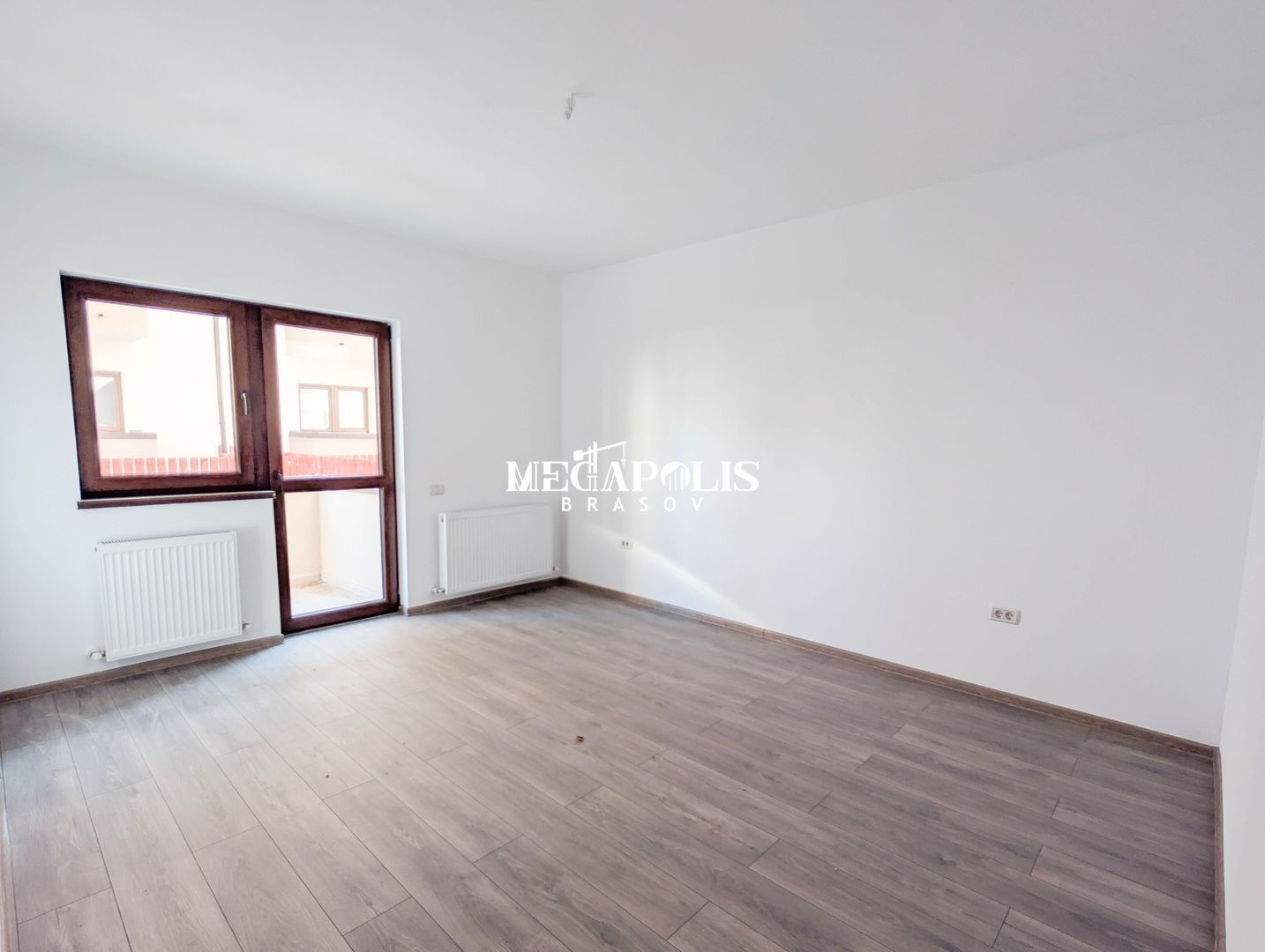 Apartament Nou Finisat 1780 euro/mp - Poză 3