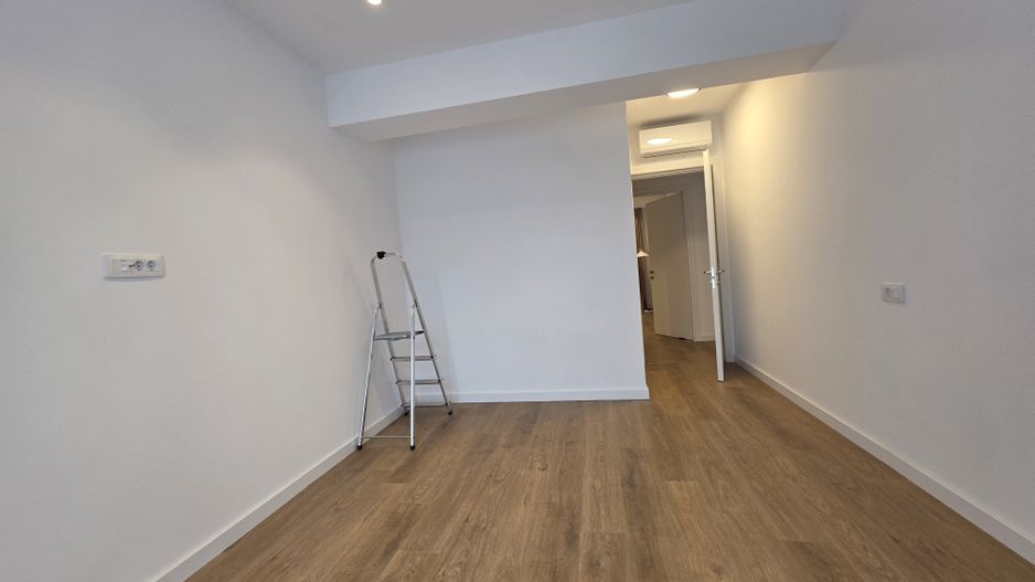 Apartament 4 Camere de vanzare Iancu Nicolae utilat mobilat - Poză 12