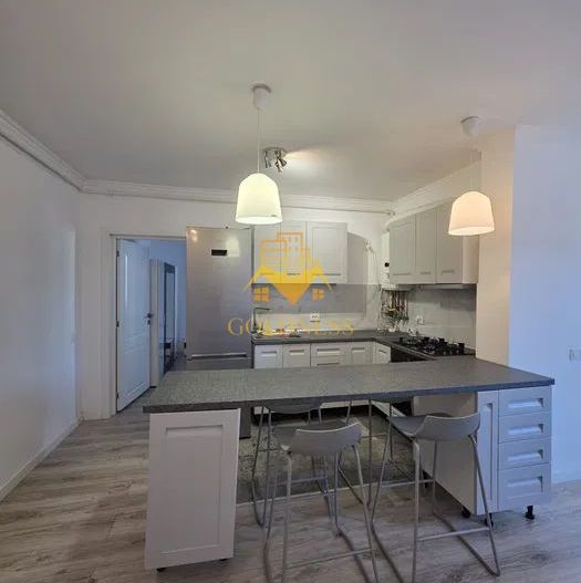 3 camere open space, Parcare, Zona Bmw, Floresti, Vivo - Poză 6