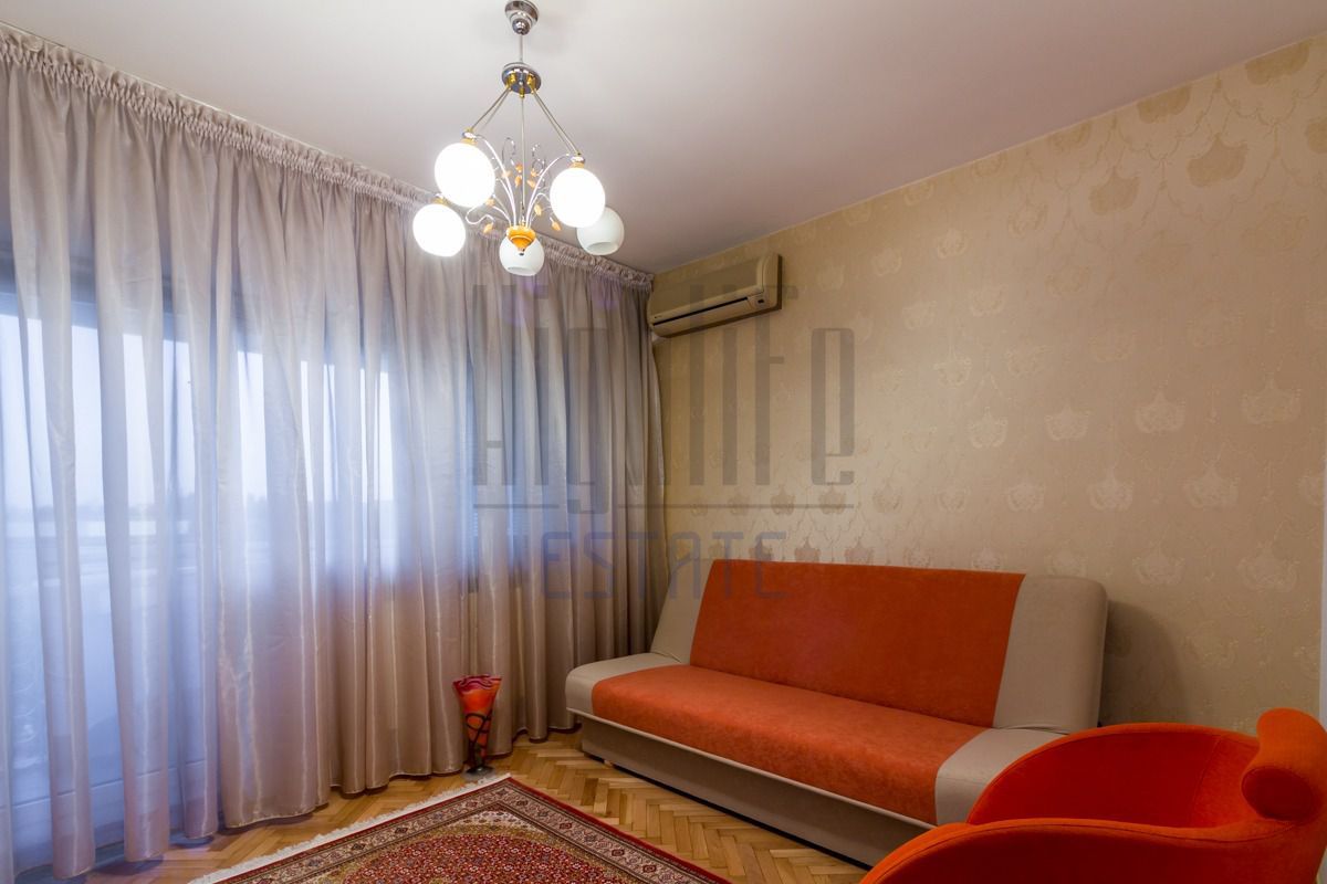 4 Camere de inchiriat, zona Libertății-vedere CASA POPORULUI - Poză 15