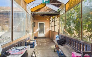 Casă spațioasă cu teren generos, Radna Lipova - Poză 5