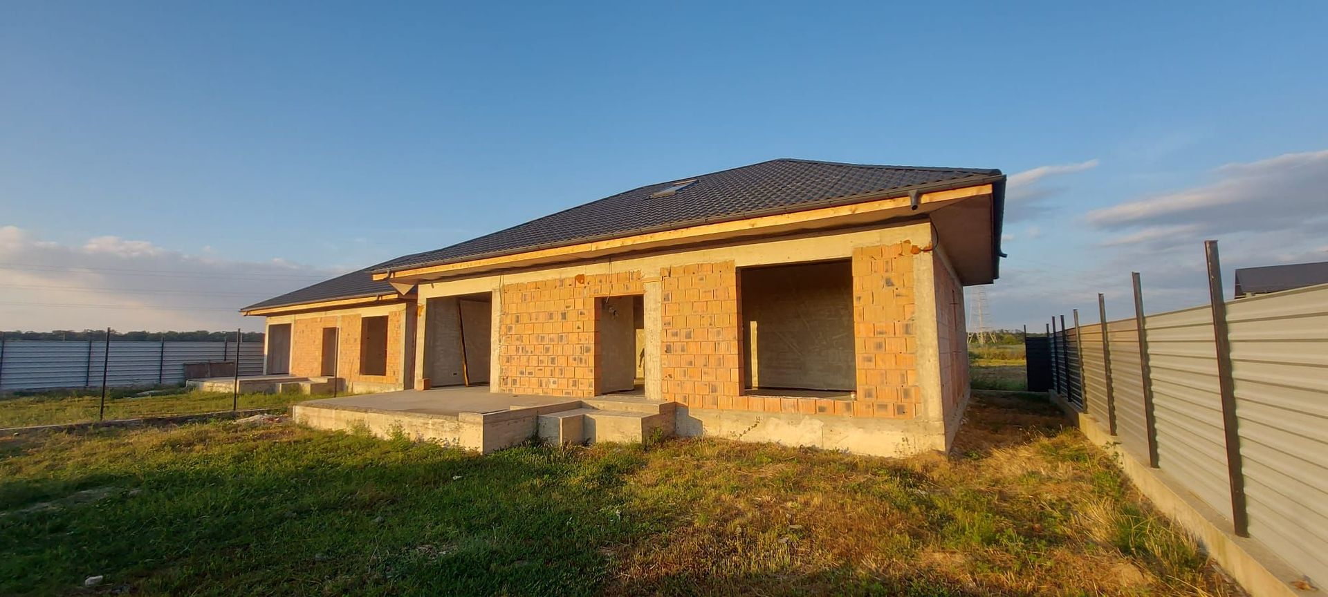 Casă cu 4 camere | Periș | 105 mp utili + terasă generoasă - Poză 8