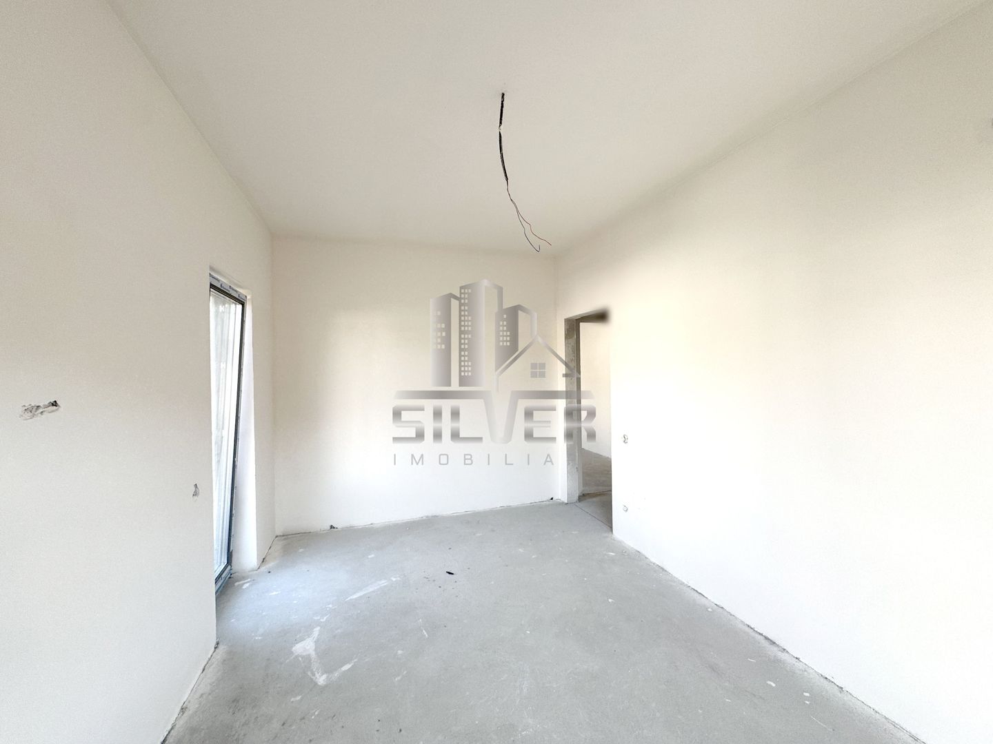 Case tip cvadruplex la 5 minute de Baza Sportiva Floresti/TVA INCLUS. - Poză 13