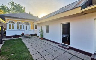 Vanzare casa cu teren 1800 mp, Pitesti str Bananai, la intrare - Poză 6