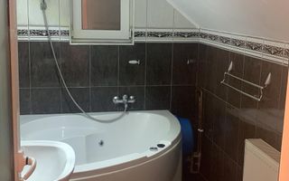 Apartament la casă, cu 3 camere mobilat/ utilat, 2 bai - zona Schei - Poză 10