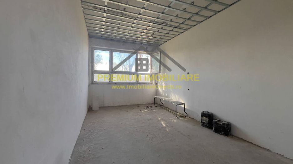 Teren plus Cladire in Onesti - Poză 9