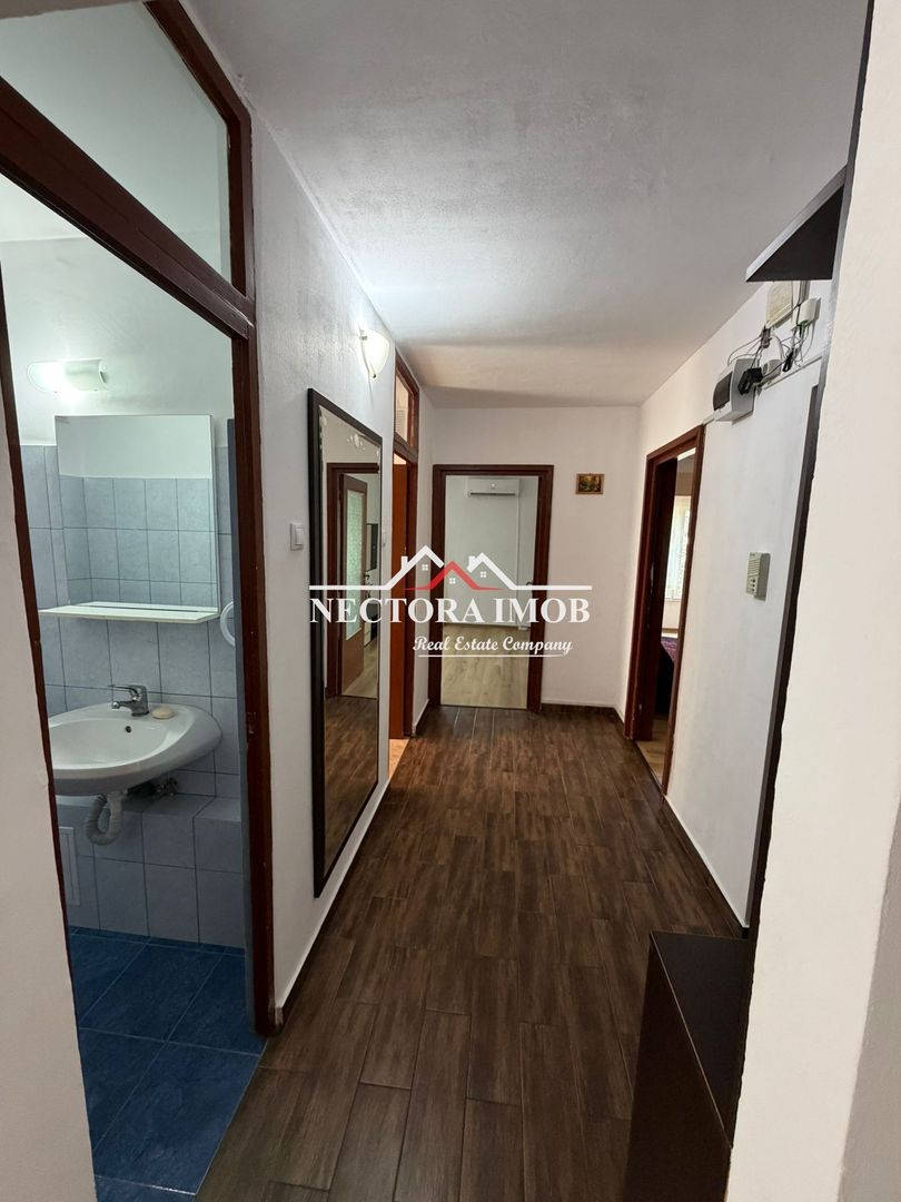 NECTORA IMOB-Apartament 3 camere, Str. Sf. Apostol Andrei, Etaj 2,65mp - Poză 9