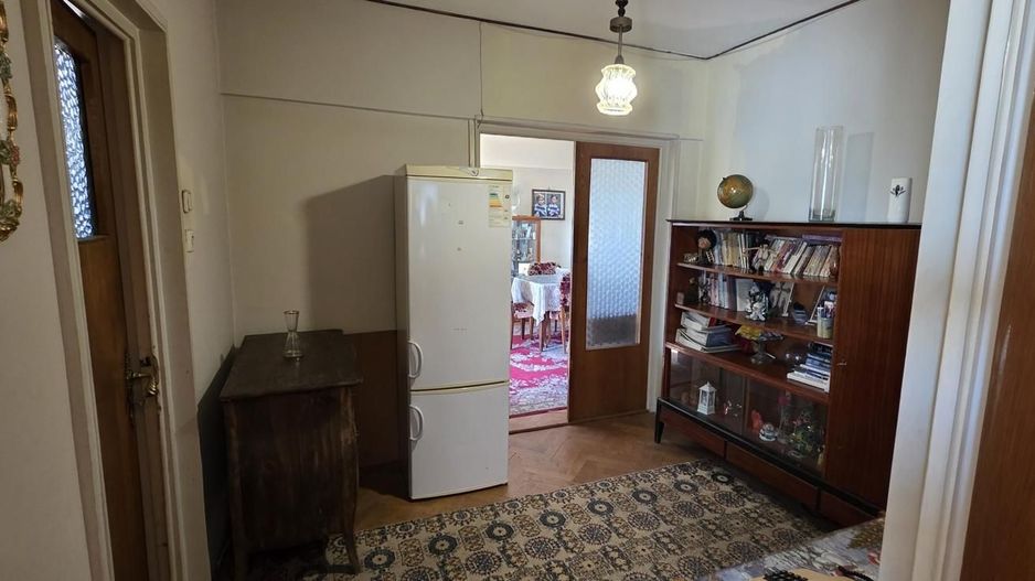 Vanzare Apartament 3 camere, 90 mp  – Cotroceni, vedere Splaiul Independentei - Poză 24
