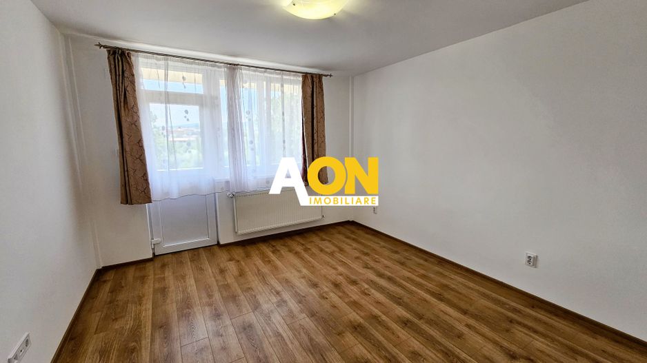 Penthouse 4 camere, 100 mp utili + terasa 83 mp + boxa 21 mp, Centru - Poză 6
