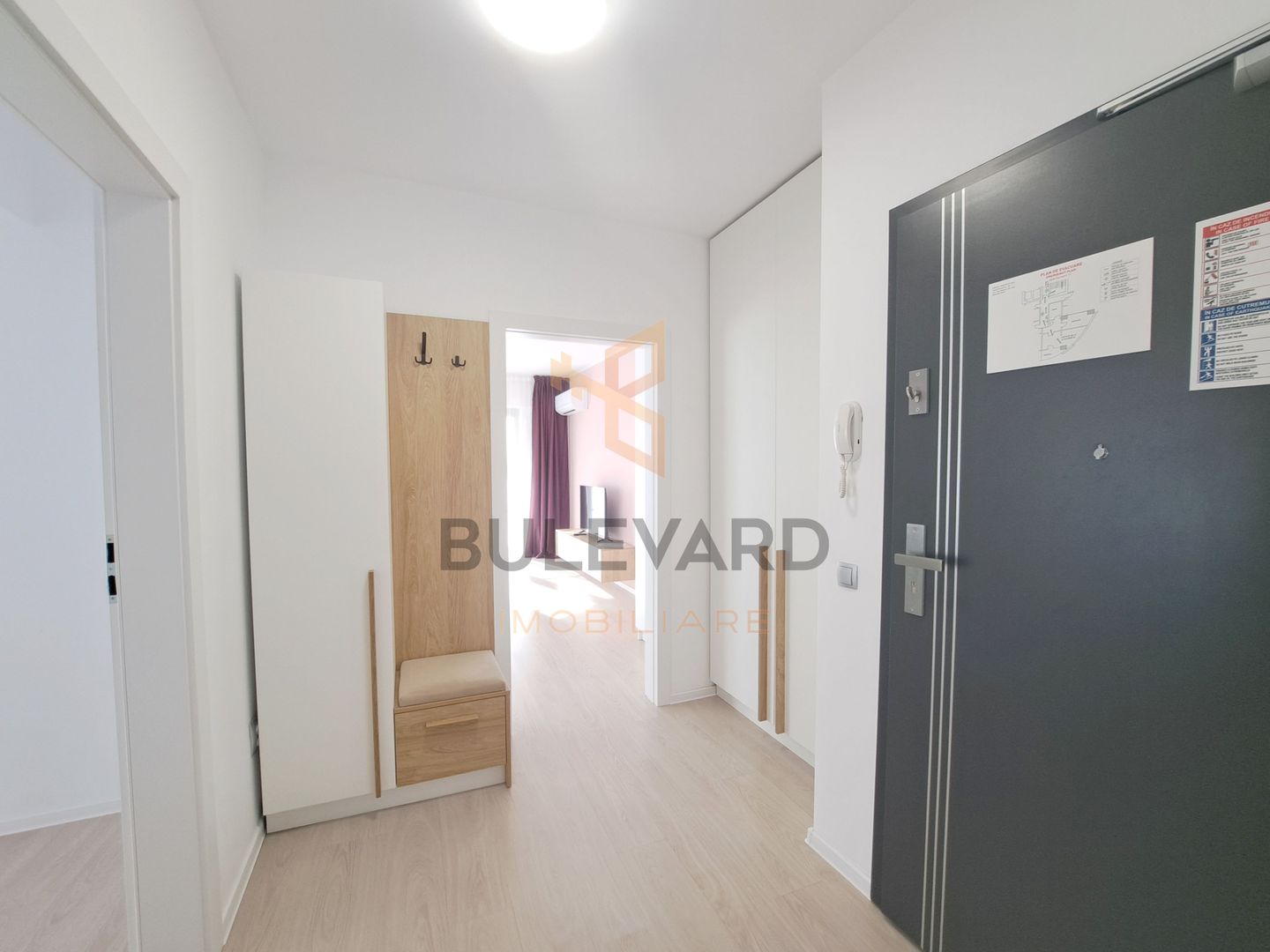 Apartament 2 camere in West Tower! - Poză 13