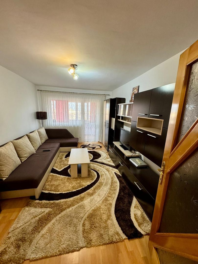 Apartament cu 2 camere de inchiriat in zona Cetate Alba Iulia - Poză 3