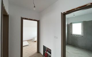 Duplex 4 camere - aproape de drumul principal - Mosnita Noua - Poză 7