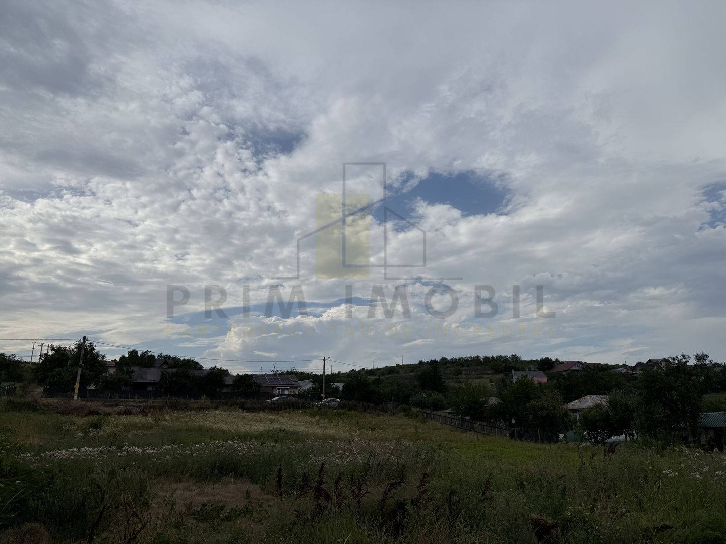 Teren in Goruni comuna Tomesti 12 km de rond Podu Ros - 2400 mp - Poză 6