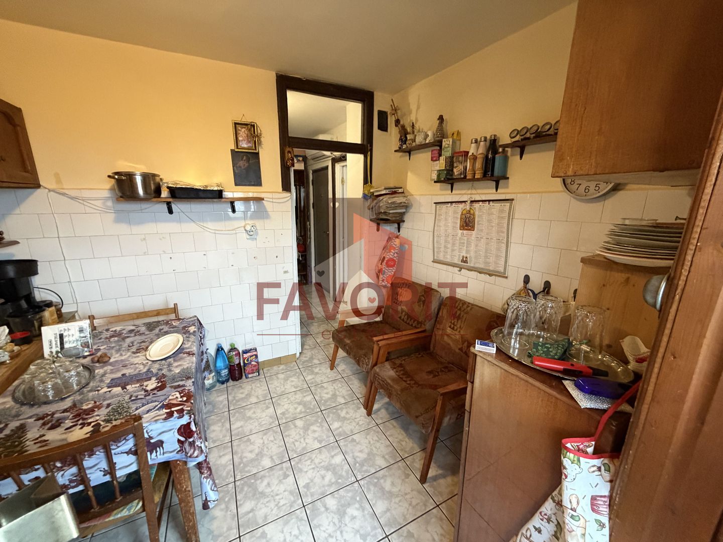 Decomandat. La 2 pasi de Shopping City. 2 bai - Poză 5