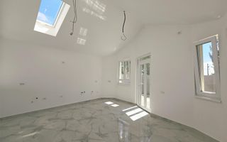 Casa individuala- 6 camere - 4 bai- 3 dressinguri-100m de autobuz - Poză 5