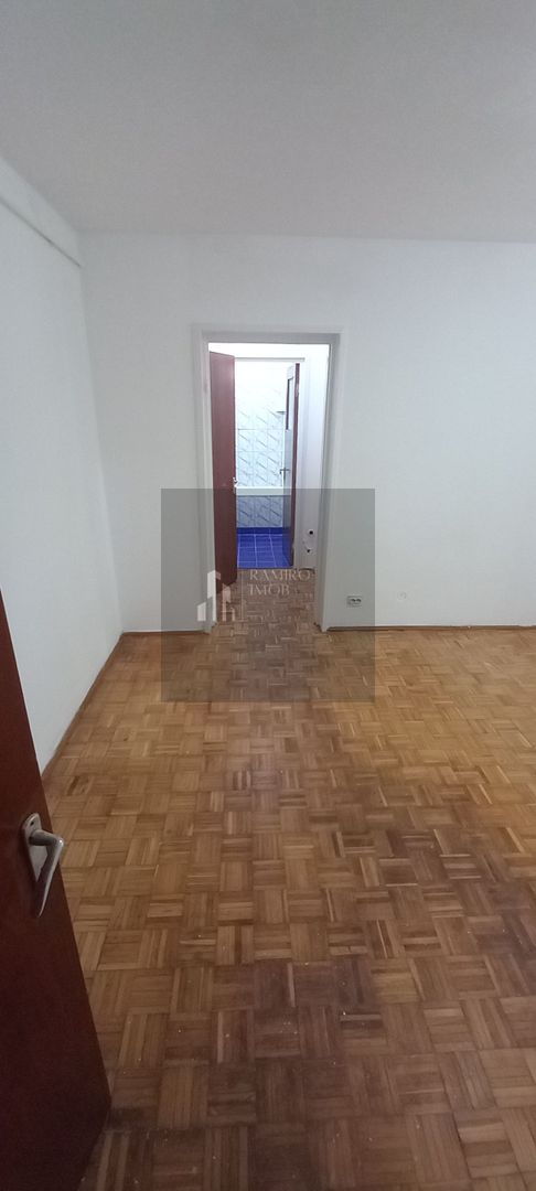 Apartament 2 camere decomandat Drumul Taberei - Poză 4