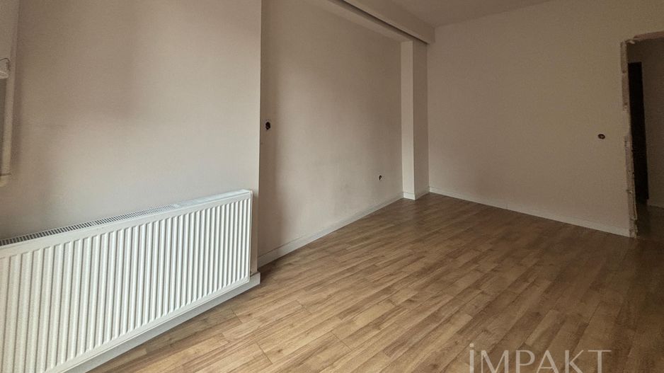 Spațiu comercial 90 mp, central – ideal pentru activitati comerciale - Poză 4