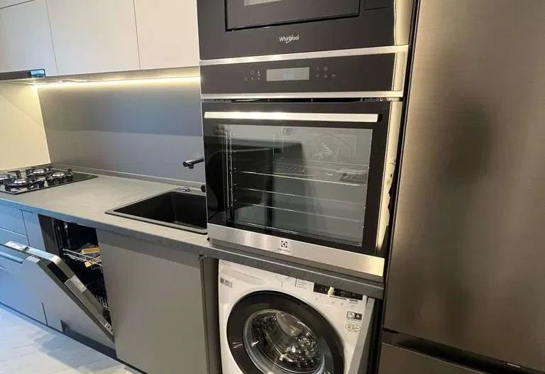 Garsonieră de închiriat – Cortina North, bloc C1 – Prima închiriere - Poză 4