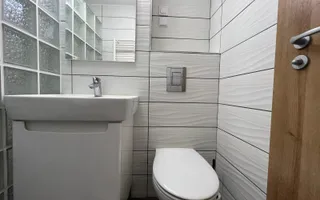 Apartament 2 dormitoare + living Podu Ros - Poză 21