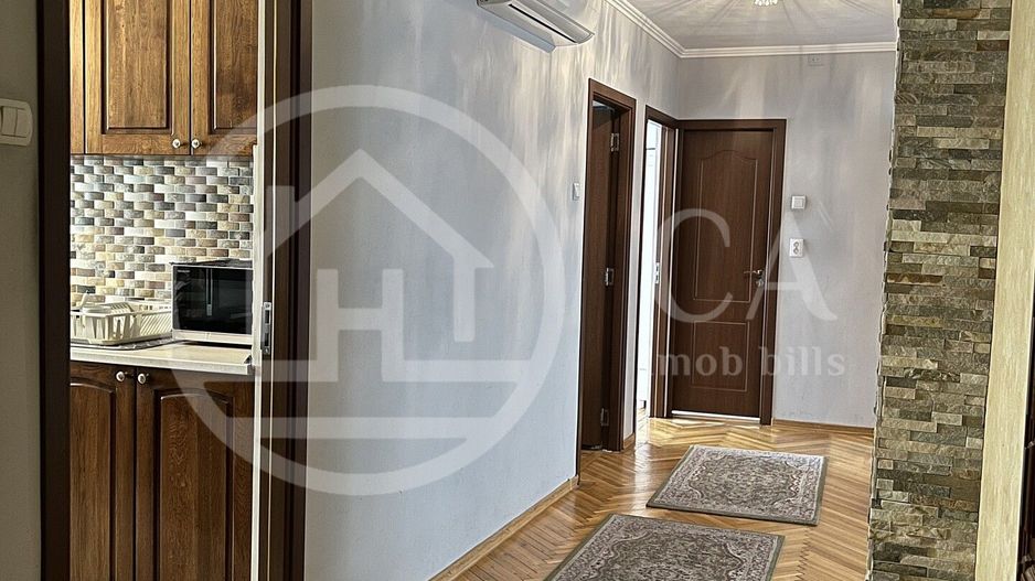 Apartament cu 3 camere de inchiriat pe Bd-ul Magheru Oradea - Poză 9