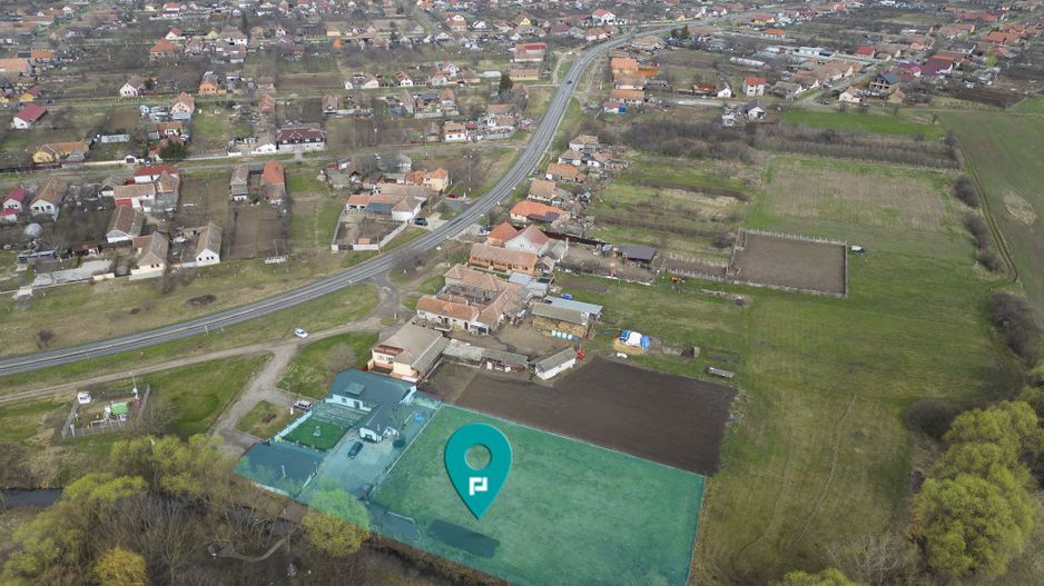 Proprietate imobiliară cu potențial extraordinar! - Poză 79