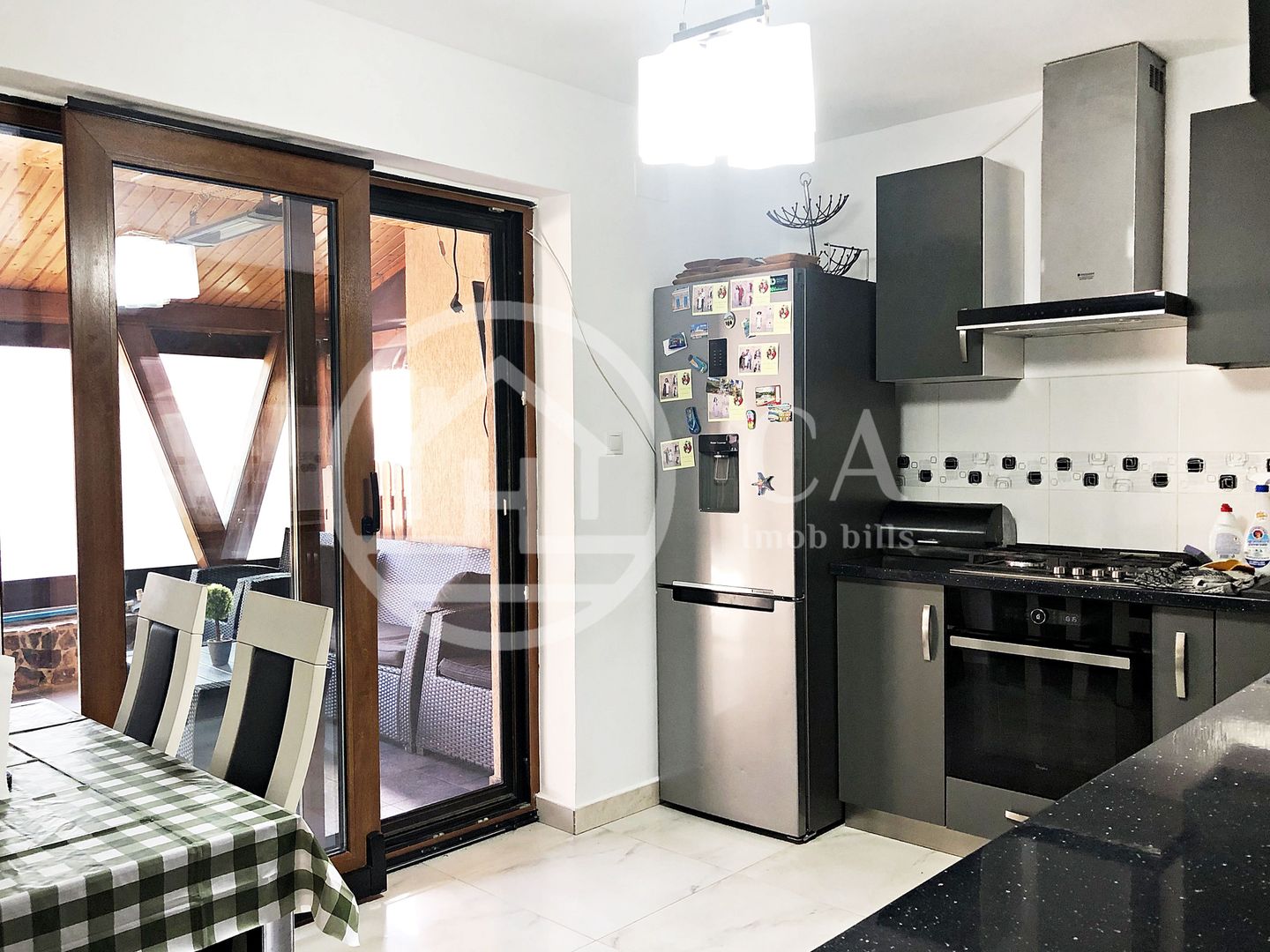 Casa cu 4 camere de inchiriat in zona Episcopia, Oradea - Poză 8