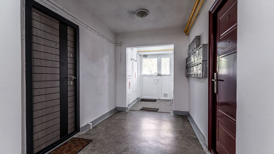 Apartament cu 3 camere, etaj 1 + loc de parcare pe Aleea Predeal - Poză 13