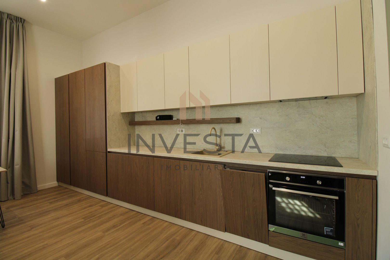 Apartament 2 camere cu parcare, zona Ultracentrala, strada Napoca! - Poză 4
