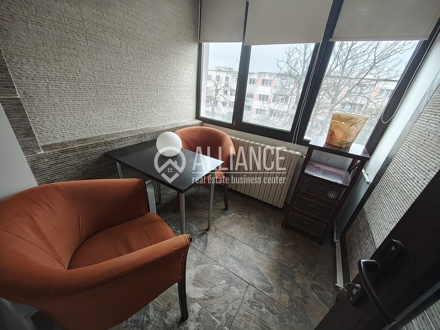 TOMIS III ( cod 02)  - Garsoniera mobilata utilata etaj 3 / 4 - Poză 1