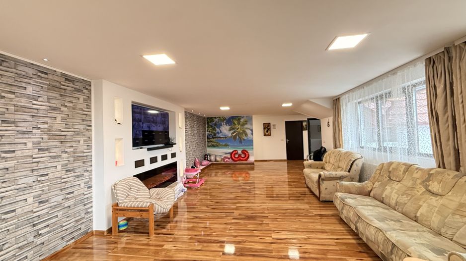 Comision 0% Casa individuala 160 mp utili Dudeștii Noi + 173 mp spațiu comercial - Poză 5