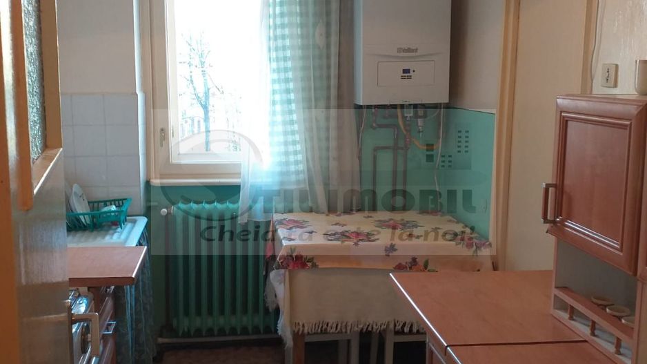 APARTAMENT 2 CAMERE- ZONA PODU ROS - 350 EURO - Poză 9