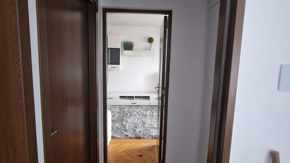 Calea Martirilor | 3 Camere | Centrala proprie | Aer conditionat | Rulouri - Poză 7