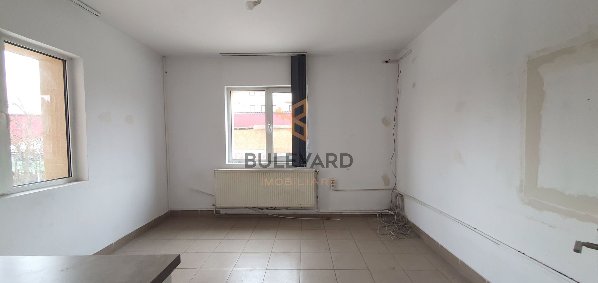 Casa individuala de 224 mp + curte de 500mp, zona Traian Vuia! - Poză 5