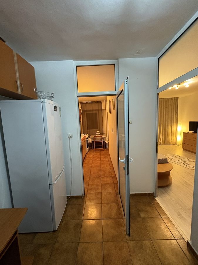 Garsoniera spatioasa in zona Piata Muncii - Campia Libertatii - Poză 4
