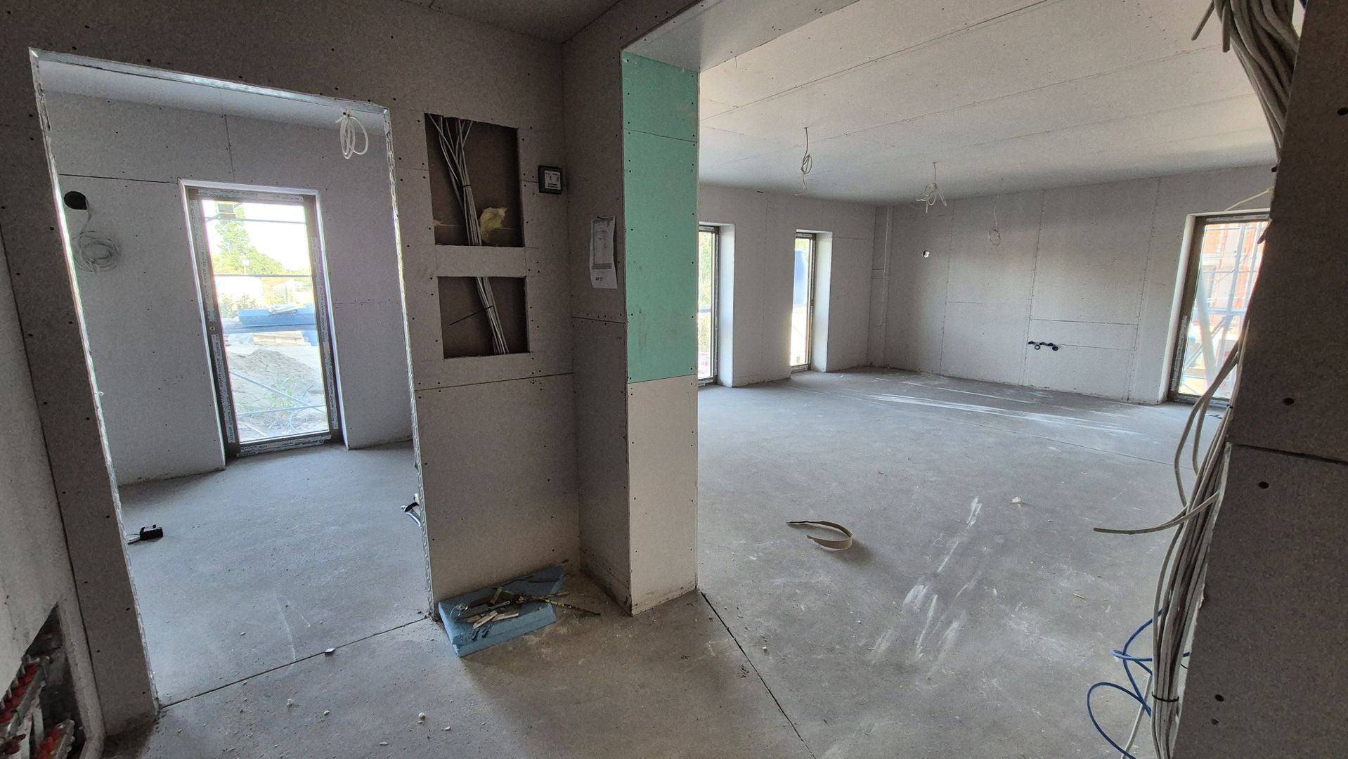 Apartament cu 5 camere 150.11 mp + curte proprie 241,17 mp - Green Lake - Poză 5