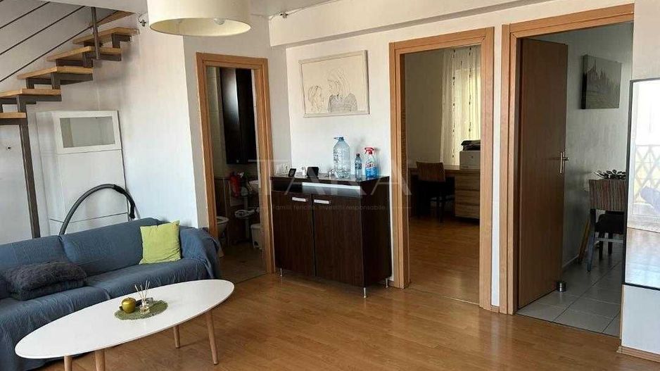 Apartament spațios pe două niveluri, cu 2 parcări – Europa. - Poză 2